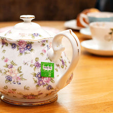 Fine Bone China Floral Tea Pot with Cover