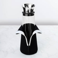 1L Glass Fridge Carafe With Silicon Sealed Pouring Spout