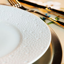 Intaglio Porcelain Plate Set of 4 (White)